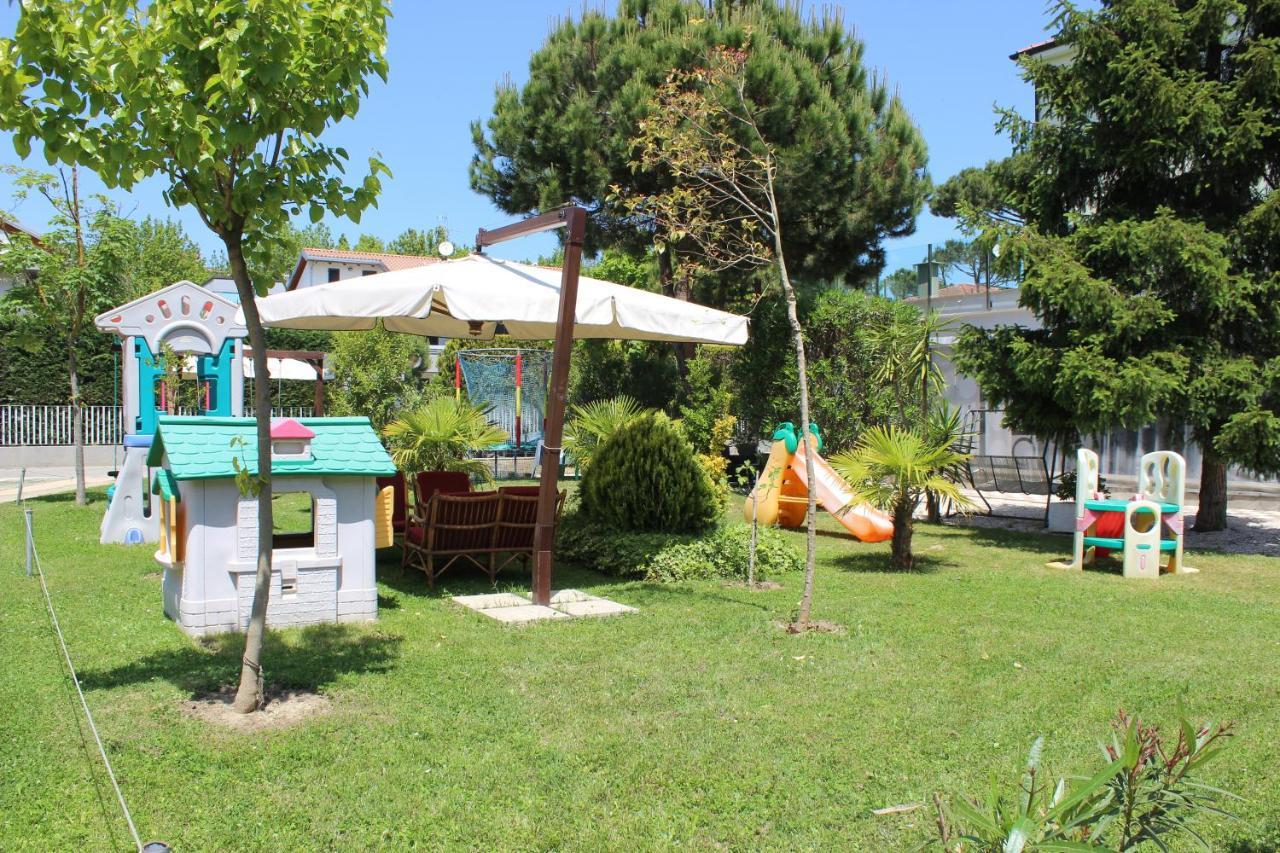 Villa Liliana Cervia Eksteriør bilde